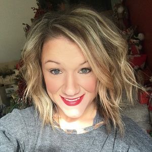 Meet your Posher, Tiffany